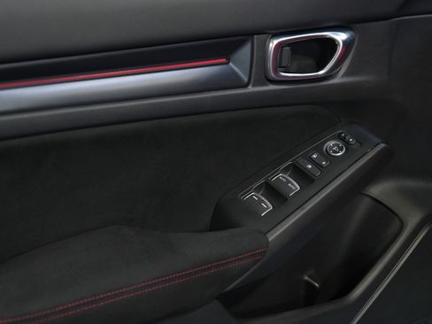 Used 2024 Honda Civic Type R image 23