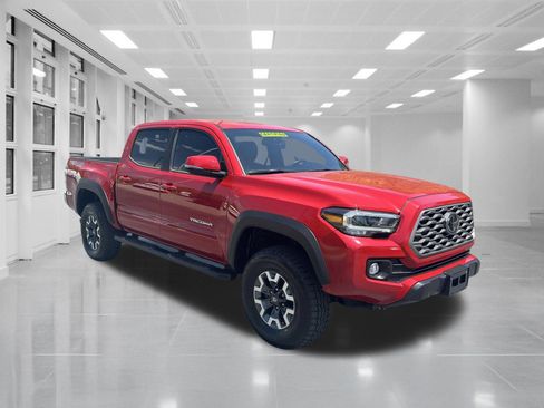 Used 2023 Toyota Tacoma TRD Off-Road AWD/4WD image 3