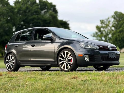 Used 2012 Volkswagen GTI 4-Door FWD image 6