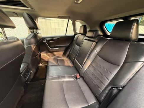 Used 2021 Toyota RAV4 Limited w/ Limited Grade Weather Package AWD/4WD image 19