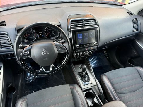 Used 2022 Mitsubishi Outlander Sport SE image 19