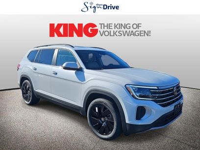 New 2026 Volkswagen Atlas SE