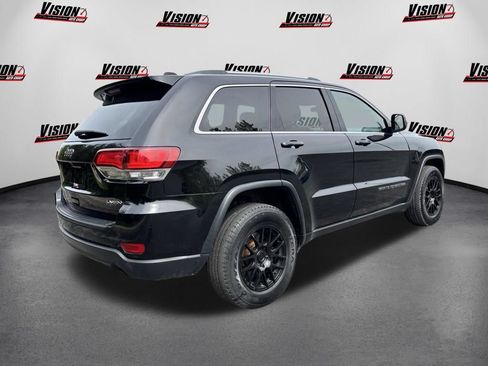 Used 2020 Jeep Grand Cherokee Laredo AWD/4WD image 5