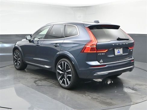 Used 2023 Volvo XC60 B5 Ultimate w/ Protection Package Premier image 6