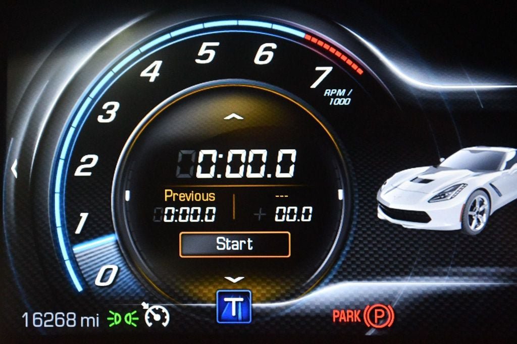 Used 2019 Chevrolet Corvette Stingray Coupe w/ Z51 1LT RWD image 50