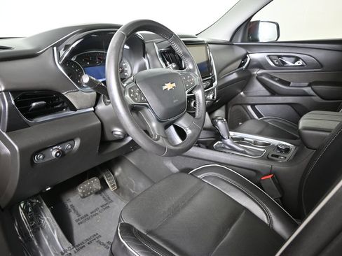 Used 2020 Chevrolet Traverse High Country AWD/4WD image 24