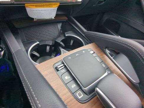 Used 2026 Mercedes-Benz GLE 350 4MATIC image 8