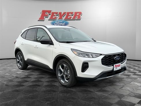 New 2026 Ford Escape ST-Line w/ Cold Weather Package image 3