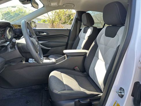 Used 2024 Chevrolet Trax LS image 15