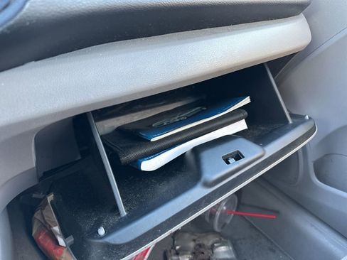 Used 2013 Honda Insight EX image 26