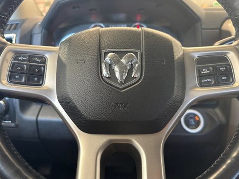 Used 2014 RAM 3500 Laramie RWD image 24