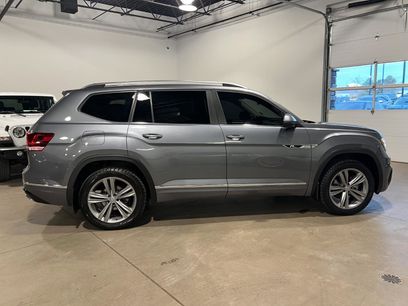 Used 2018 Volkswagen Atlas SEL w/ R-Line Package