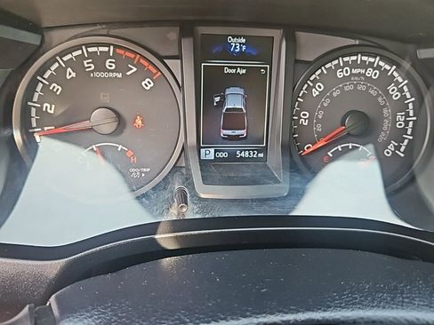 Used 2021 Toyota Tacoma SR image 12