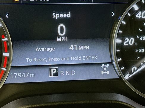 Used 2023 Nissan Titan Platinum Reserve w/ Moonroof Package image 9