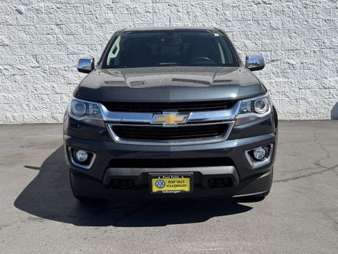 Used 2018 Chevrolet Colorado LT w/ Luxury Package, Chrome AWD/4WD image 2
