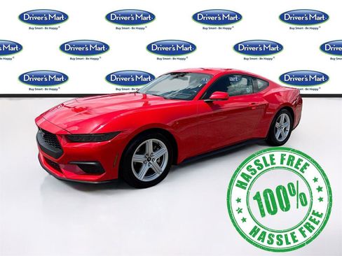 Used 2026 Ford Mustang Premium RWD image 3