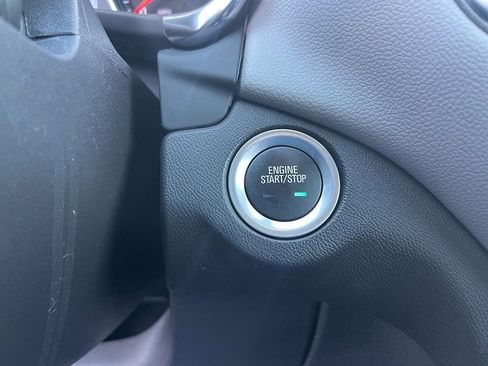 Used 2024 Chevrolet Equinox LS w/ LS Convenience Package image 33