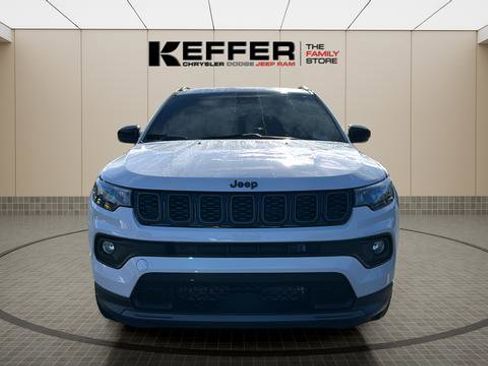 New 2026 Jeep Compass Latitude image 8
