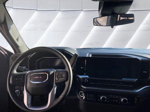 Certified 2026 GMC Sierra 1500 Elevation image 12