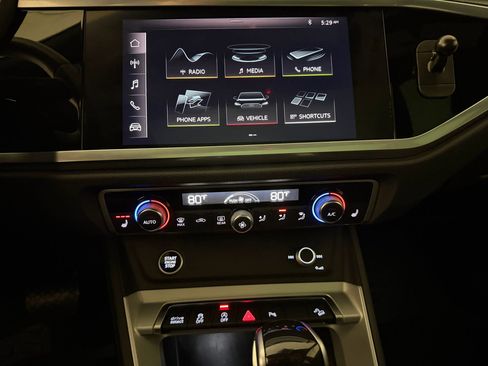 Used 2021 Audi Q3 2.0T Premium w/ Convenience Package image 23