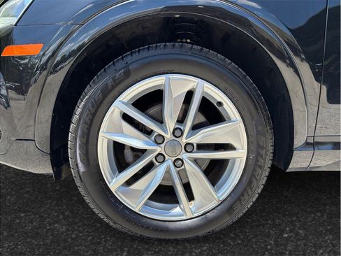 Used 2017 Audi Q3 2.0T Premium w/ Convenience Package AWD/4WD image 12