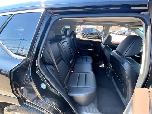 Certified 2023 Nissan Rogue SV w/ SV Premium B Package AWD/4WD image 16