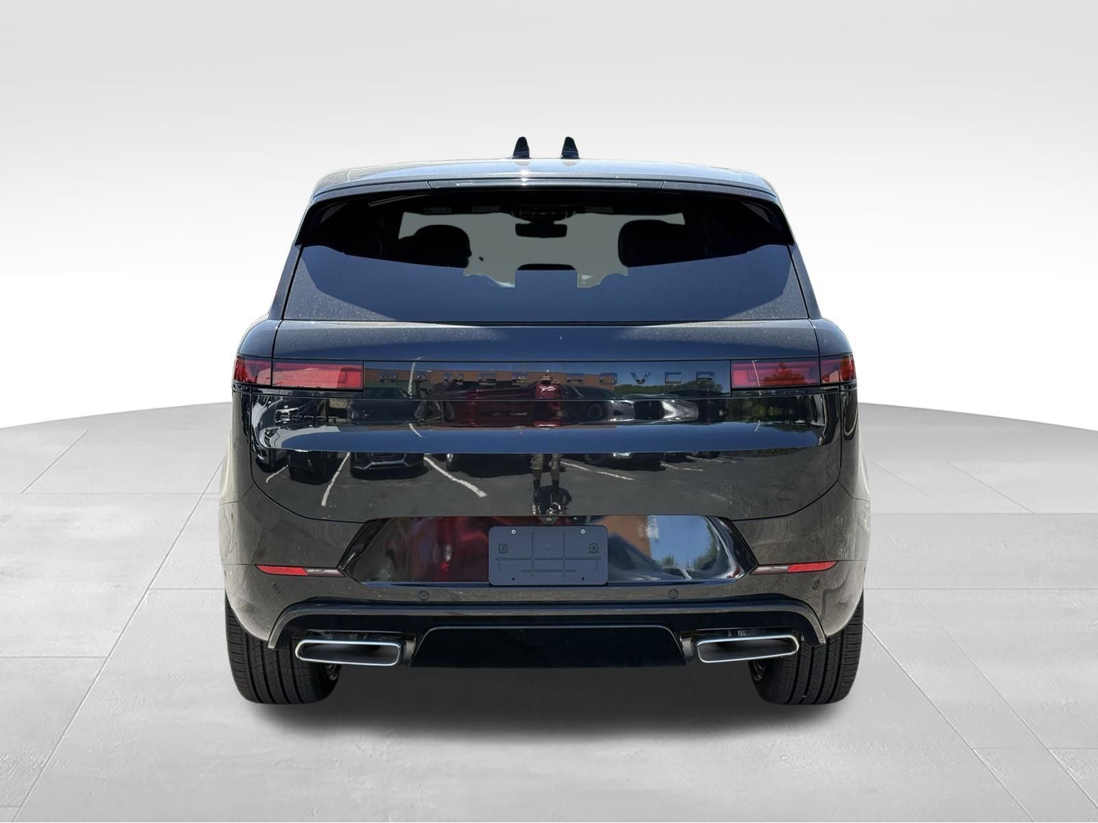 New 2026 Land Rover Range Rover Sport Dynamic SE AWD/4WD image 4