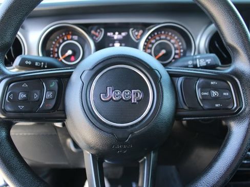 Used 2022 Jeep Wrangler Unlimited Sport AWD/4WD image 15