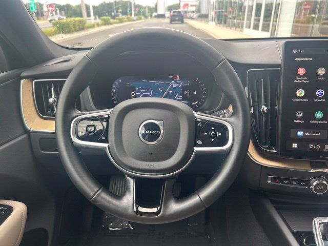 Used 2026 Volvo XC60 B5 Plus AWD/4WD image 18