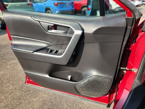 Used 2023 Toyota RAV4 XLE image 13