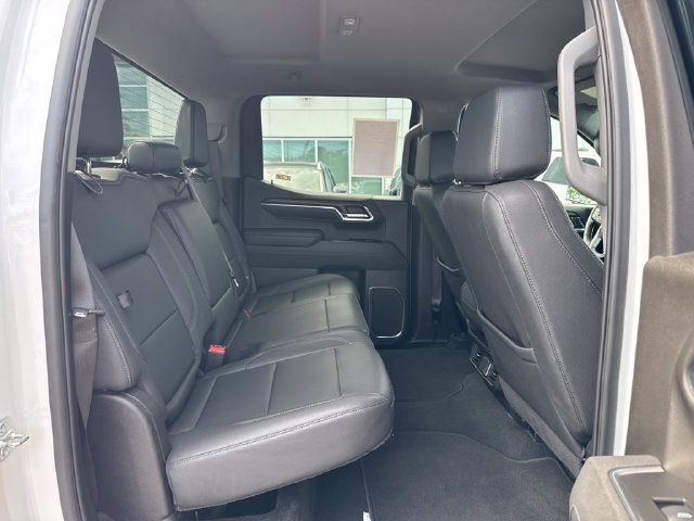 Used 2025 GMC Sierra 1500 SLT AWD/4WD image 23