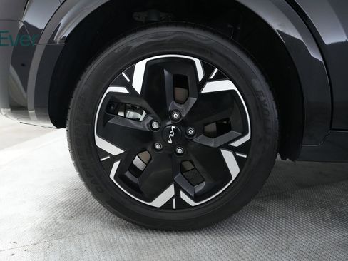 Used 2023 Kia Niro Wind FWD image 22