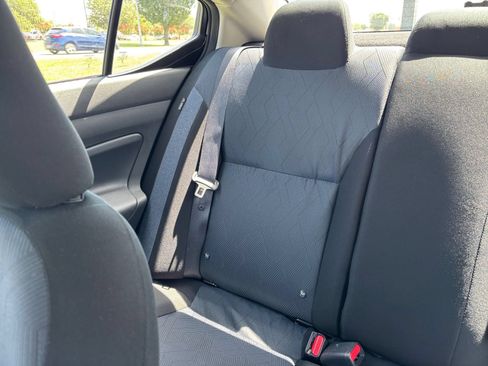 Used 2025 Nissan Versa SV FWD image 37