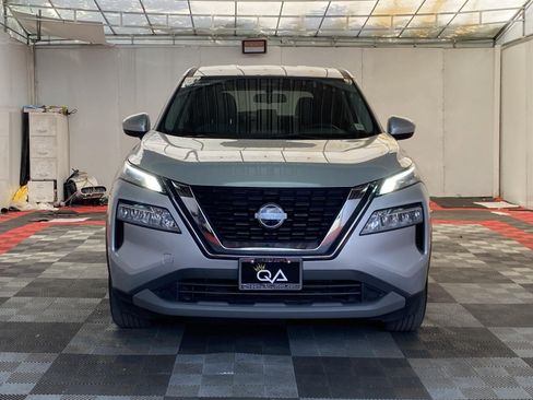 Used 2023 Nissan Rogue SV AWD/4WD image 2