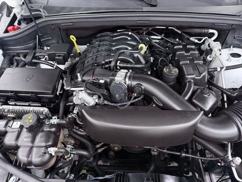 Used 2022 Dodge Durango GT AWD/4WD image 13