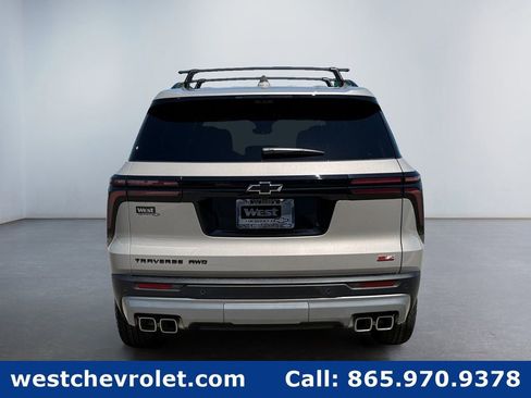 New 2026 Chevrolet Traverse Z71 AWD/4WD image 4