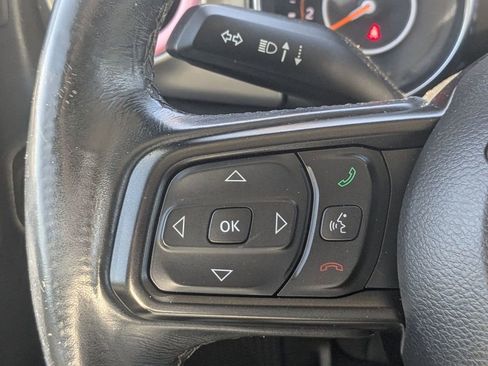 Used 2019 Jeep Wrangler Unlimited Sport S AWD/4WD image 15