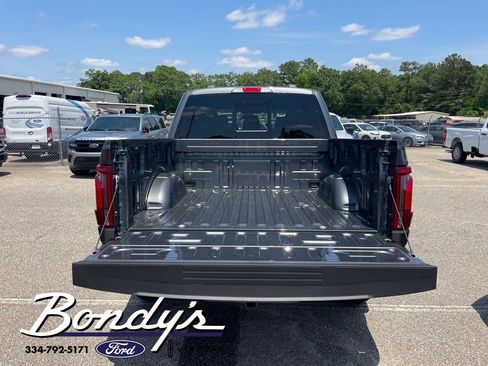 New 2025 Ford F150 Lariat w/ Equipment Group 502A High image 11