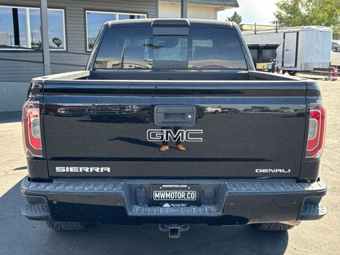 Used 2017 GMC Sierra 1500 Denali AWD/4WD image 4