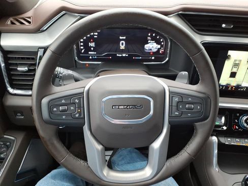 Used 2024 GMC Sierra 1500 Denali w/ Technology Package AWD/4WD image 26
