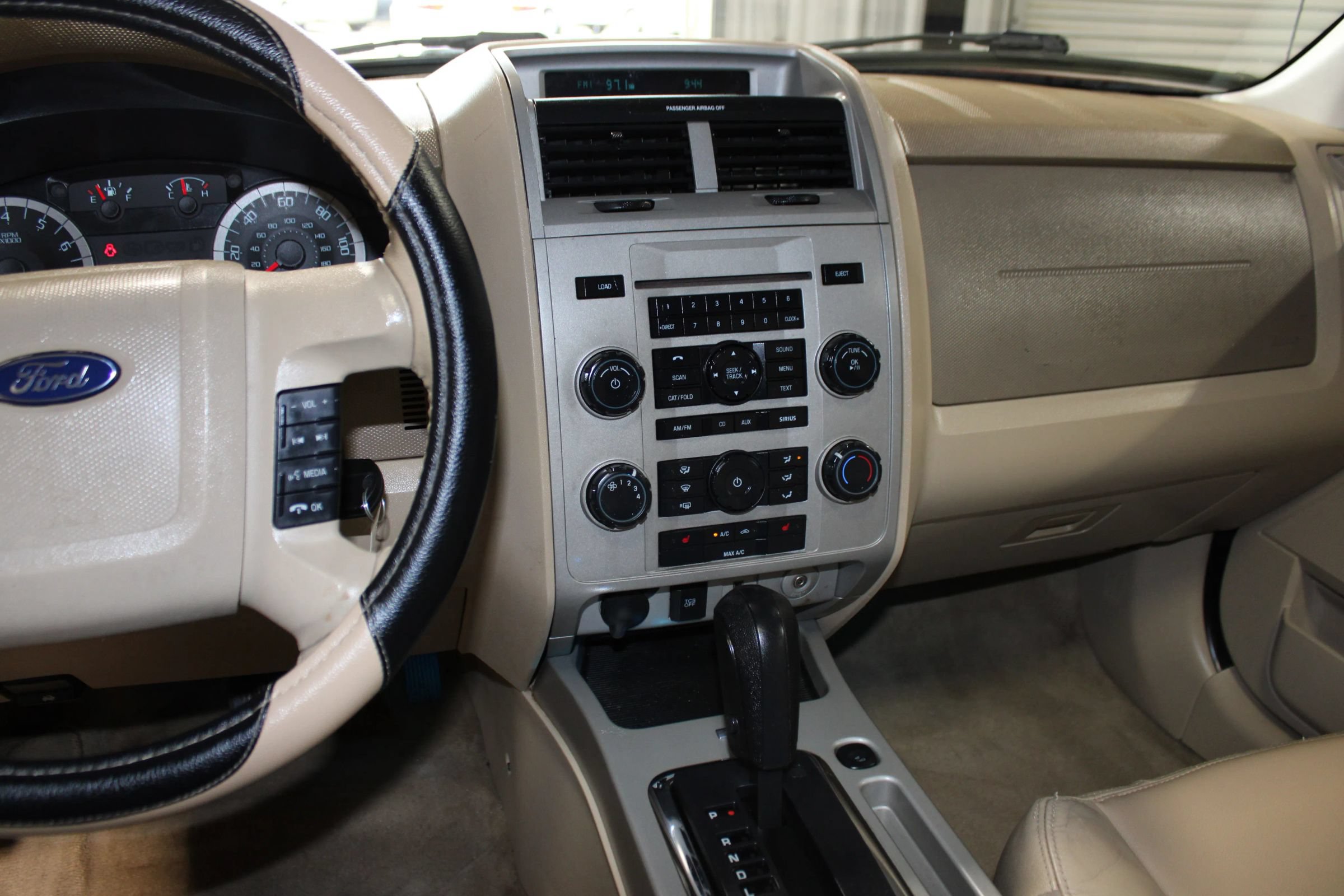 Used 2012 Ford Escape XLT FWD image 12