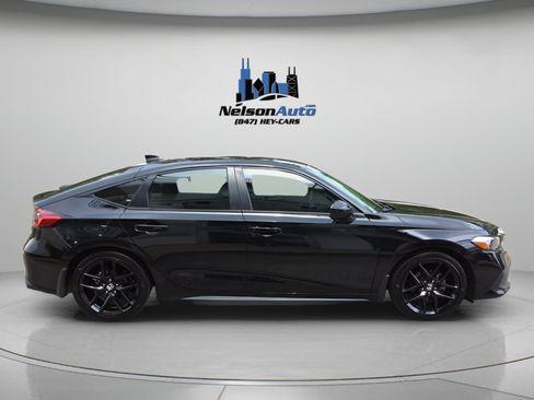 Used 2024 Honda Civic Sport image 3