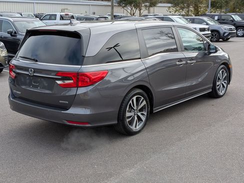 Used 2022 Honda Odyssey Touring image 3