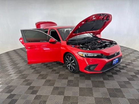 Used 2022 Honda Civic EX image 16