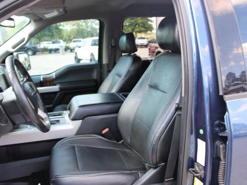 Used 2015 Ford F150 Lariat w/ Equipment Group 502A Luxury AWD/4WD image 14