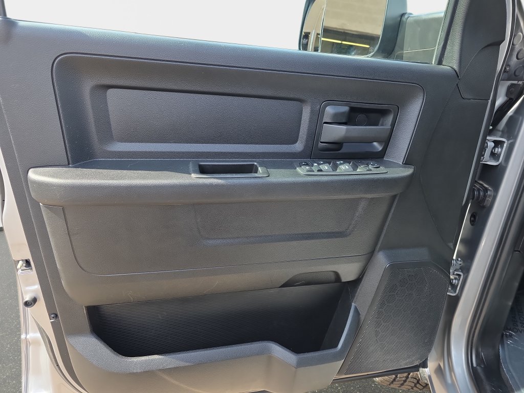 Used 2022 RAM 3500 Tradesman AWD/4WD image 29