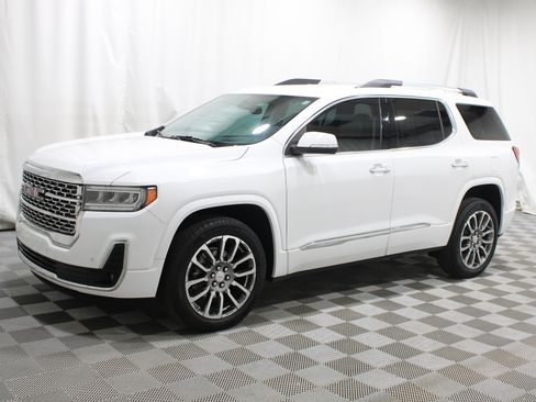 Used 2023 GMC Acadia Denali AWD/4WD image 39