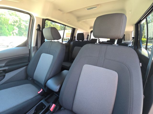 Used 2022 Ford Transit Connect XL FWD image 27