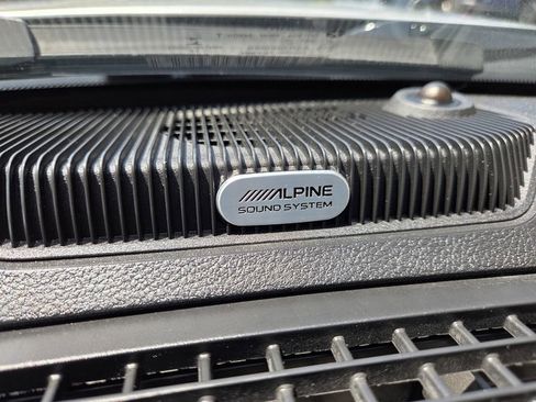 Used 2017 RAM 1500 Laramie w/ Convenience Group AWD/4WD image 32