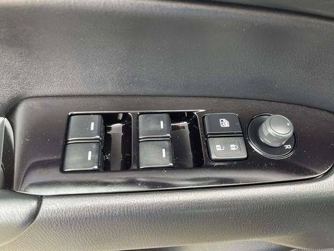 Used 2023 MAZDA CX-5 AWD 2.5 S w/ Select Package image 16